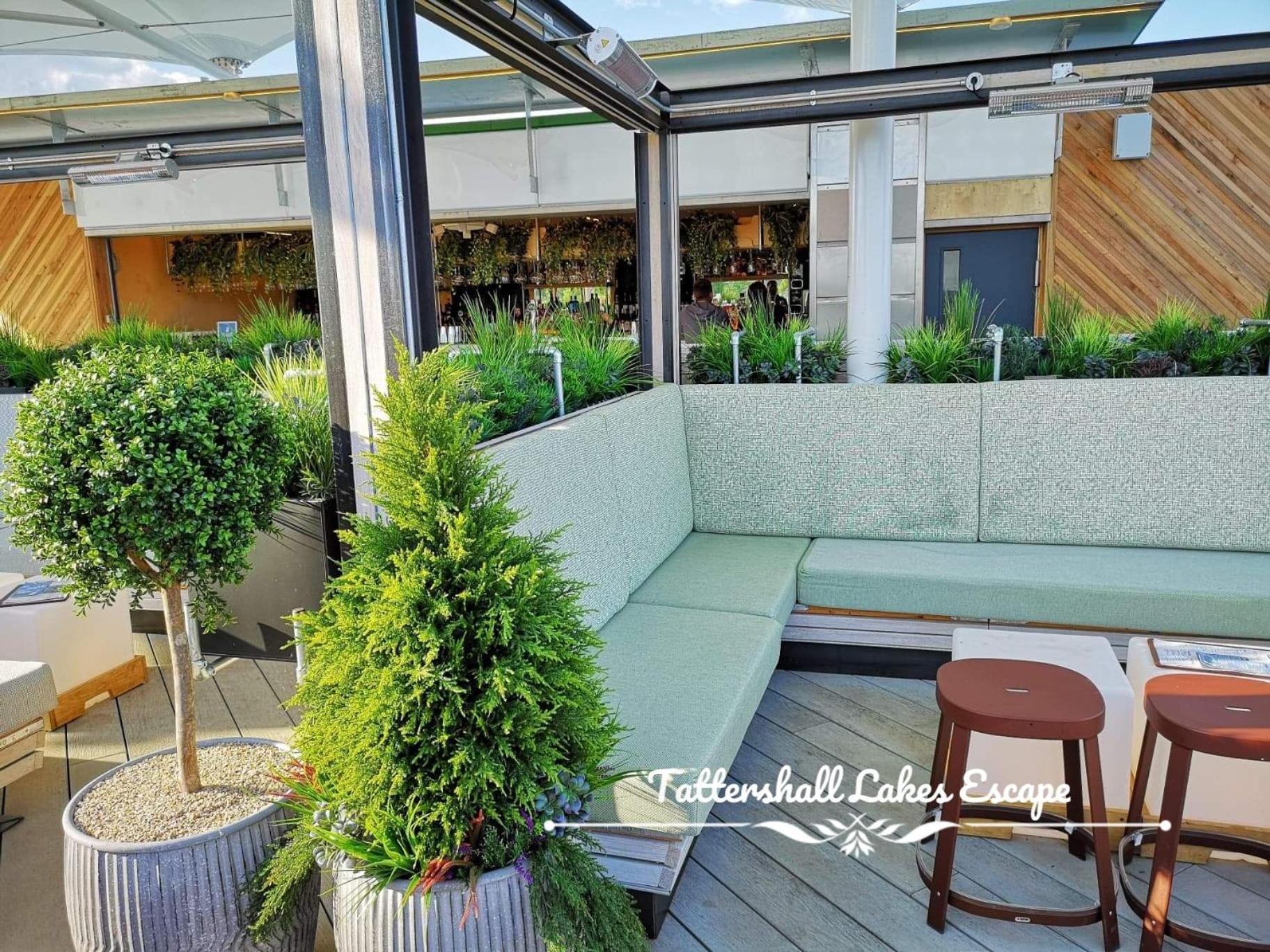 Meridian Tattershall Lakes Escape - Lakeside Lodge Caravan With A Fishing Peg Luxury Hot Tub Kültér fotó