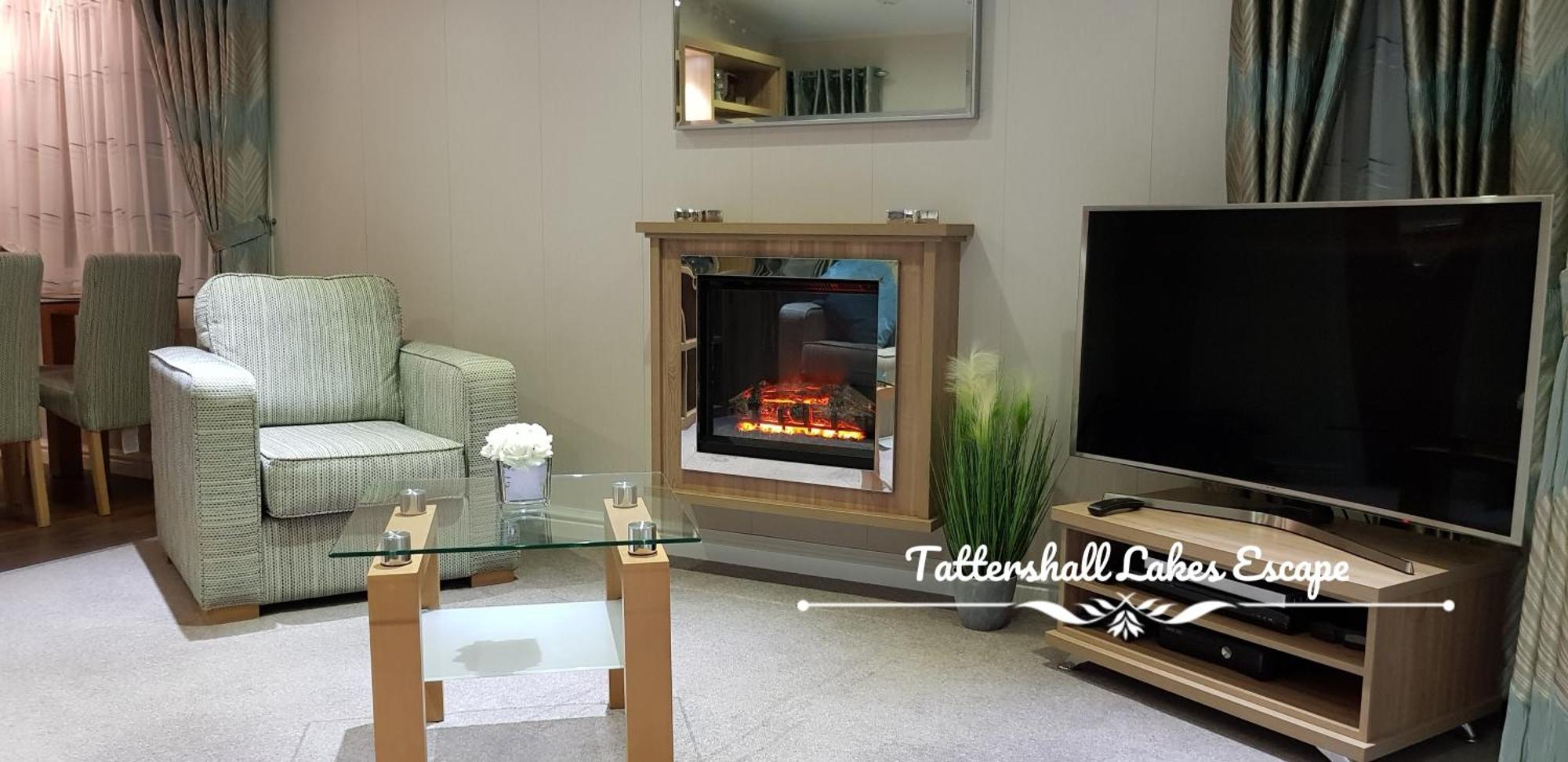 Meridian Tattershall Lakes Escape - Lakeside Lodge Caravan With A Fishing Peg Luxury Hot Tub Kültér fotó